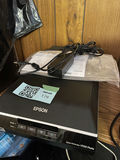 Epson Perfection V550 Photo Scanner - thumbnail 1 of 6