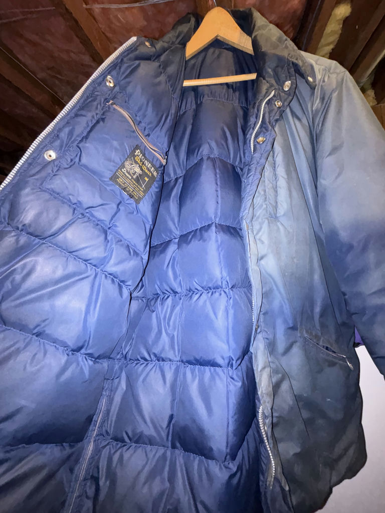 Assorted Ski Gear - image 10 of 24