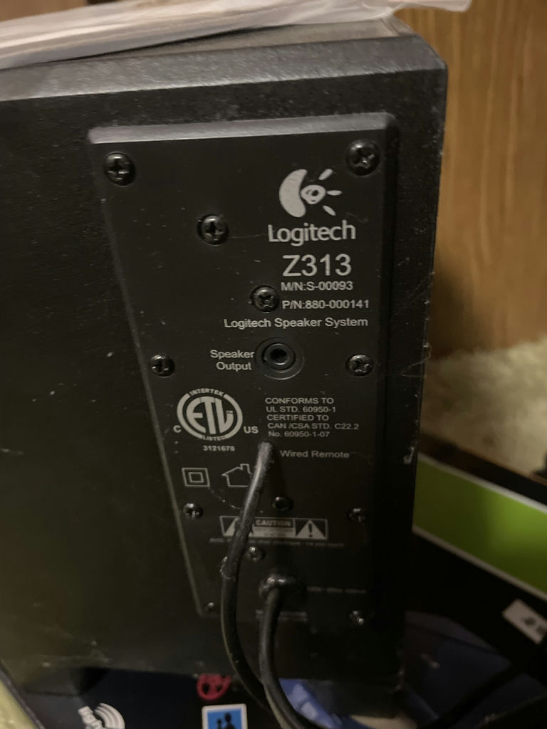 Acer P236H 23-Inch Monitor, Keyboard, Webcam, DVD Writer & more - image 12 of 24