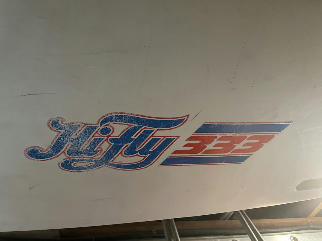 HiFly 333 Windsurf Board - image 3 of 10