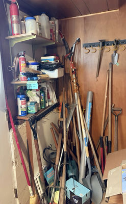 Garden Tools and Pest Control Supplies - Image 1 of 7