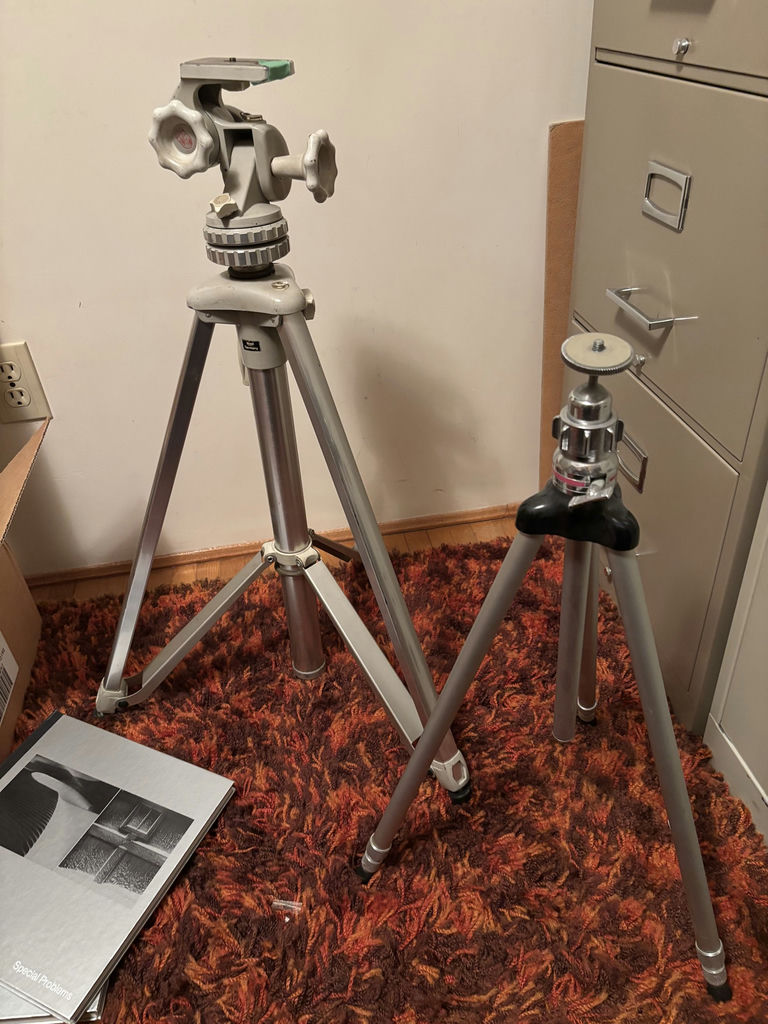 Time-Life Photography Book Series, Portfolios, and Tripods - image 12 of 14