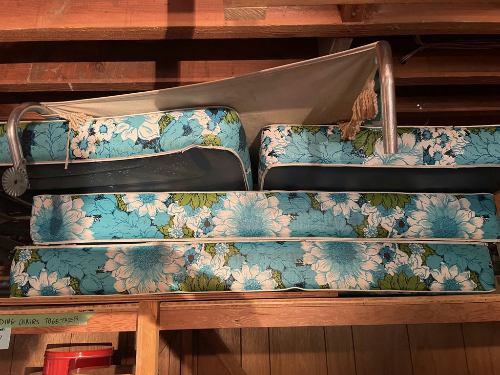 Folding Beach Chairs - image 2 of 13