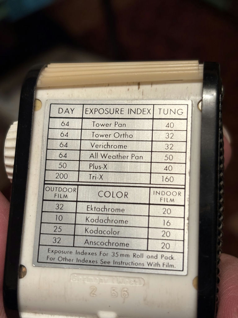 Vintage Camera Accessories and Photography Equipment Lot - image 12 of 25