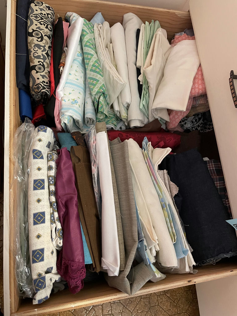 Assorted Fabric and Textile Pieces - image 2 of 3