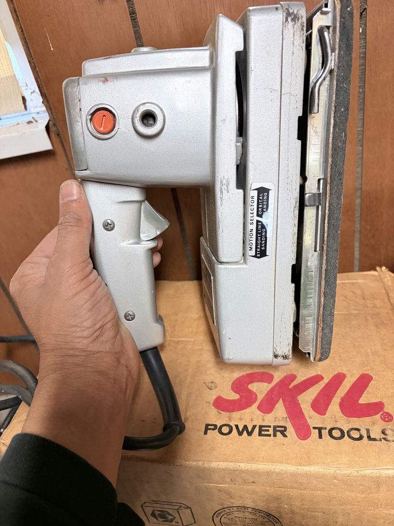 Skil Palm Sanders and Micronta Digital Multimeter - image 15 of 17