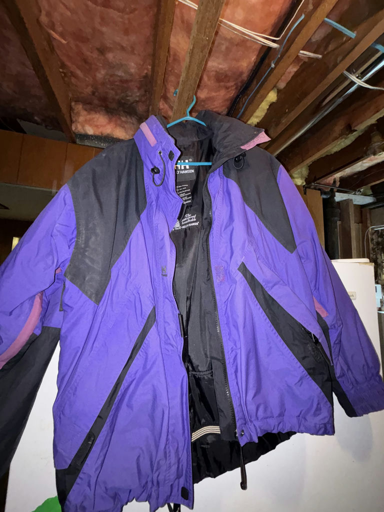 Assorted Ski Gear - image 11 of 24