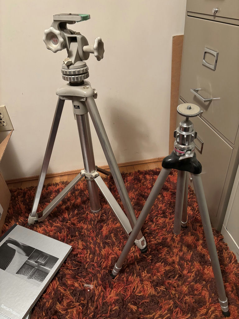 Time-Life Photography Book Series, Portfolios, and Tripods - image 13 of 14