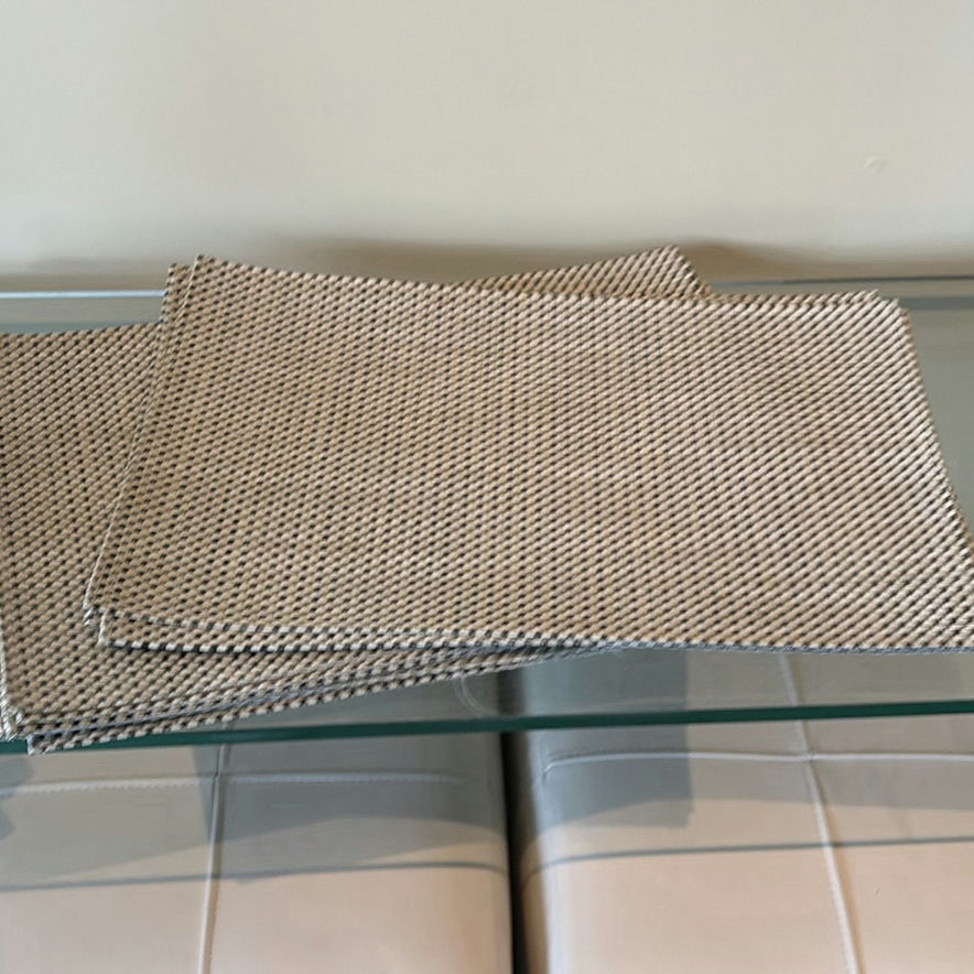 Assorted Table Linens - image 15 of 20