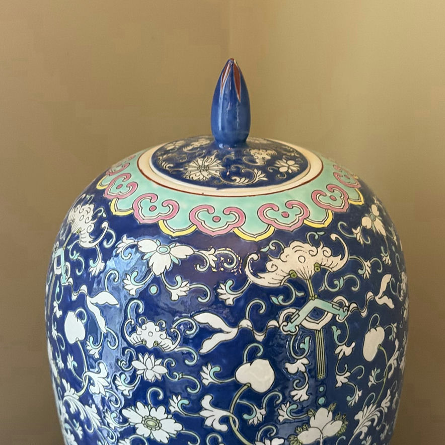 Blue and White Ginger Jar - image 4 of 9