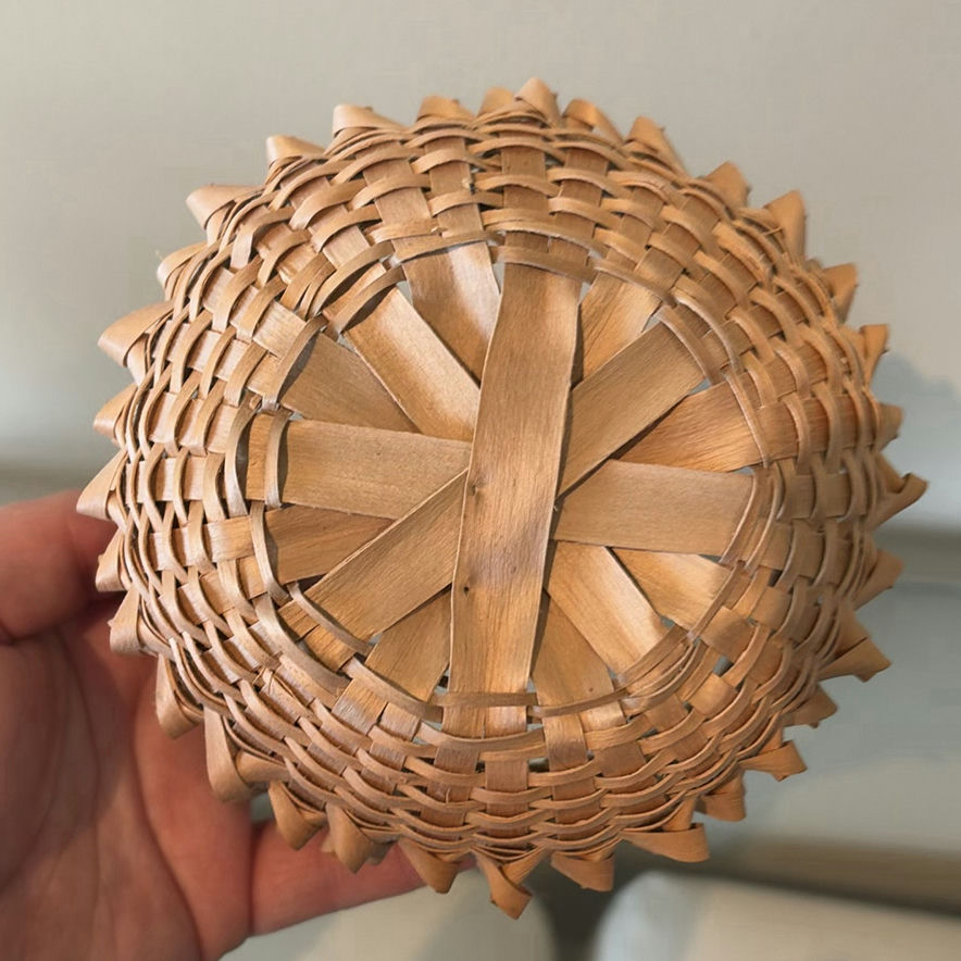 Indigenous Woven Lidded Basket - image 9 of 10
