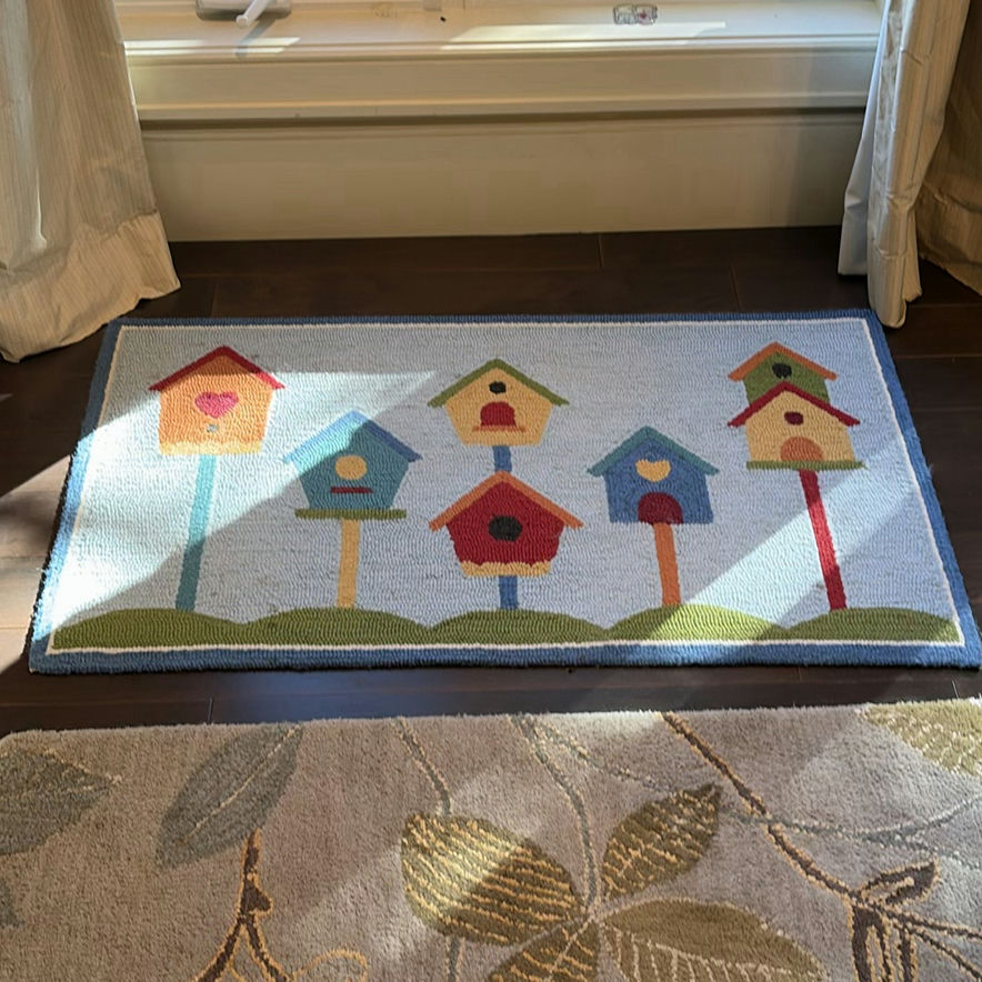 Rug Hooked Birdhouse Pattern Area Rug - image 1 of 12