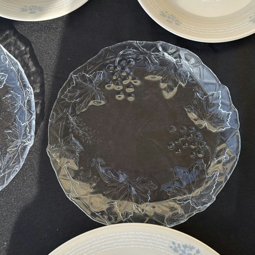 Assorted Ceramic and Glass Plates - image 3 of 8