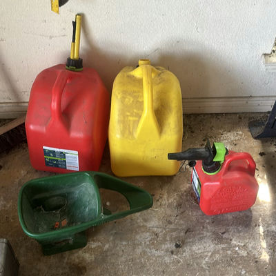 Fuel Lv Containers and Assorted Yard Tools - Image 1 of 5