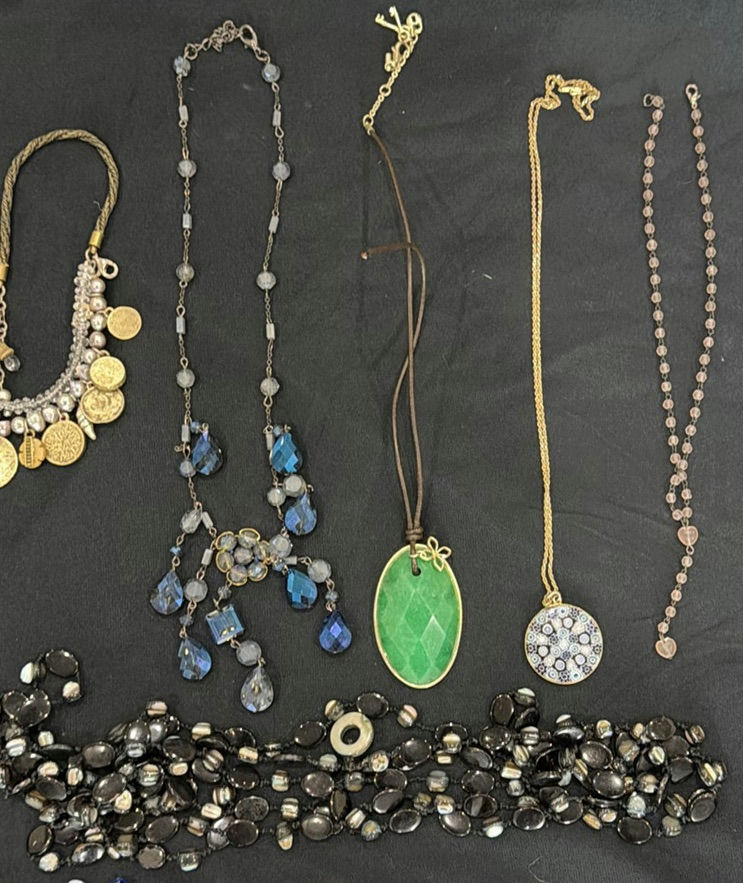 Assorted Jewelry – Necklaces, Bracelets, and Pendants - image 3 of 4