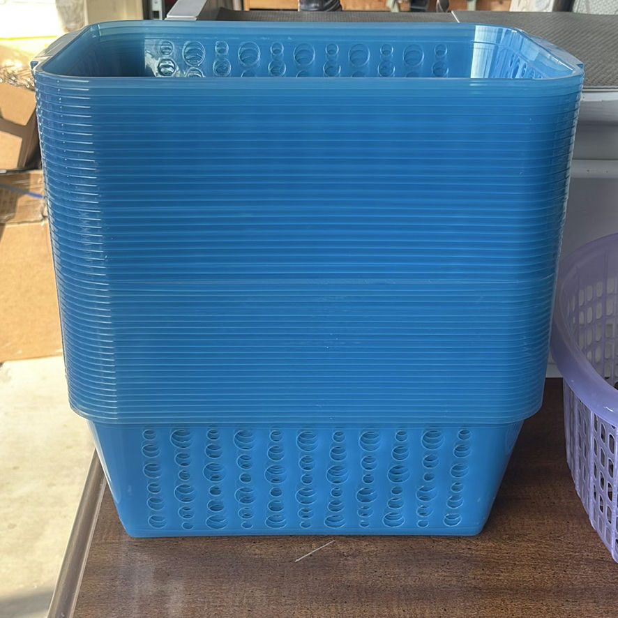 Assorted Plastic Storage Baskets - image 3 of 6