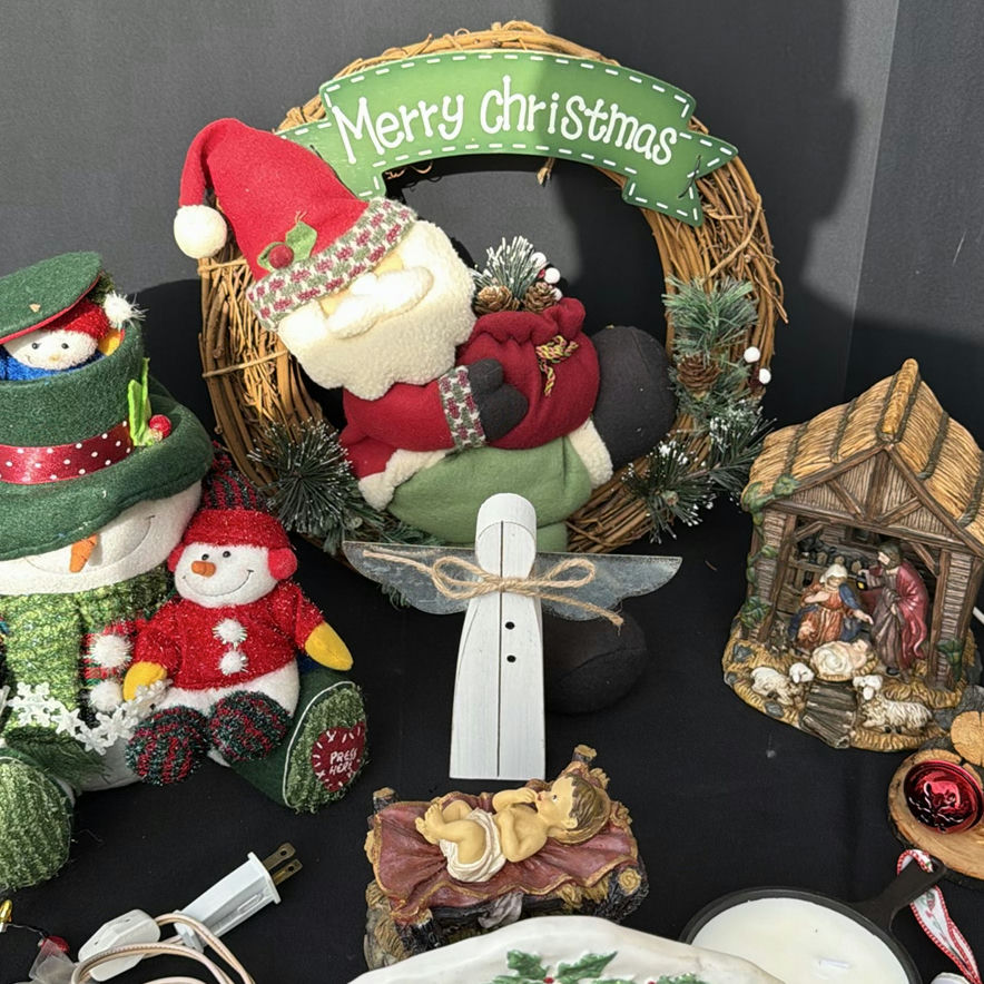 Assorted Christmas Holiday Decorations - image 5 of 8