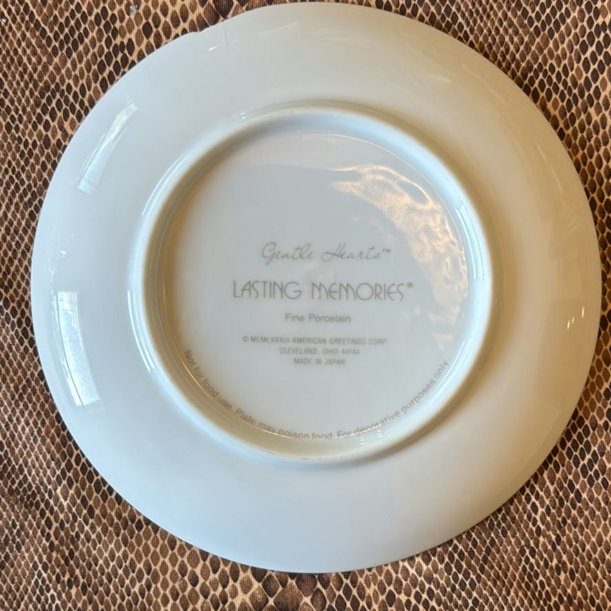 Assorted Decorative Ceramic Plates and Bowls - image 15 of 15