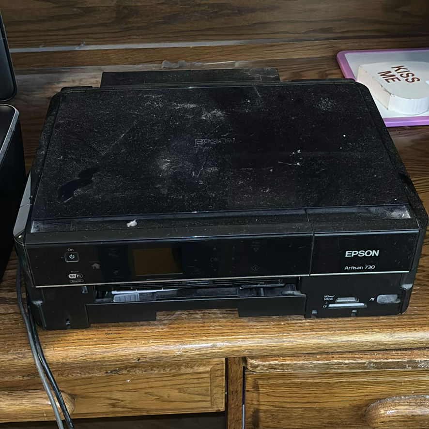 HP Envy 5660 and Epson Artisan 730 Printers - image 4 of 6