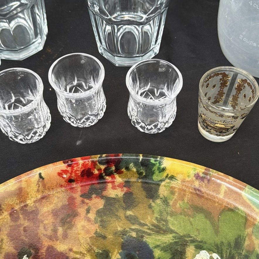 Assorted Kitchenware and Decorative Serving Items - image 6 of 10