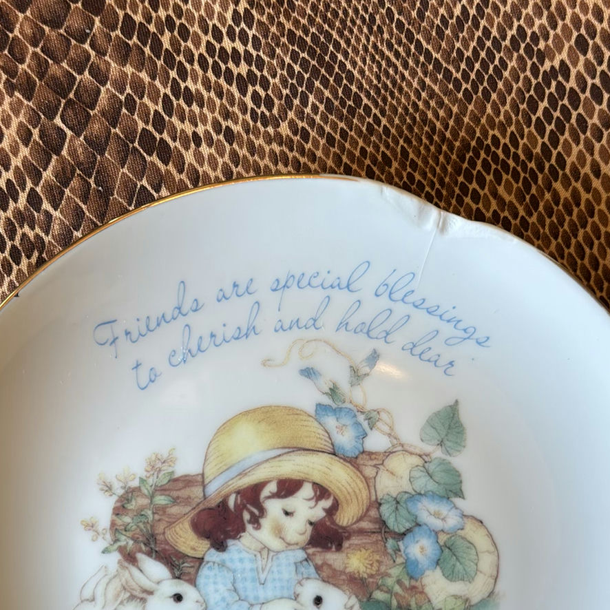 Assorted Decorative Ceramic Plates and Bowls - image 13 of 15