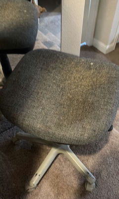 Armless Office Chair - Image 1 of 4
