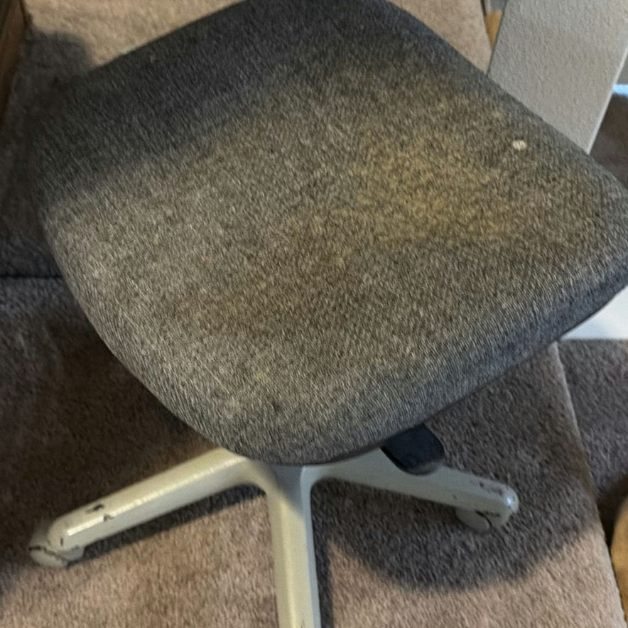 Armless Office Chair - image 4 of 4