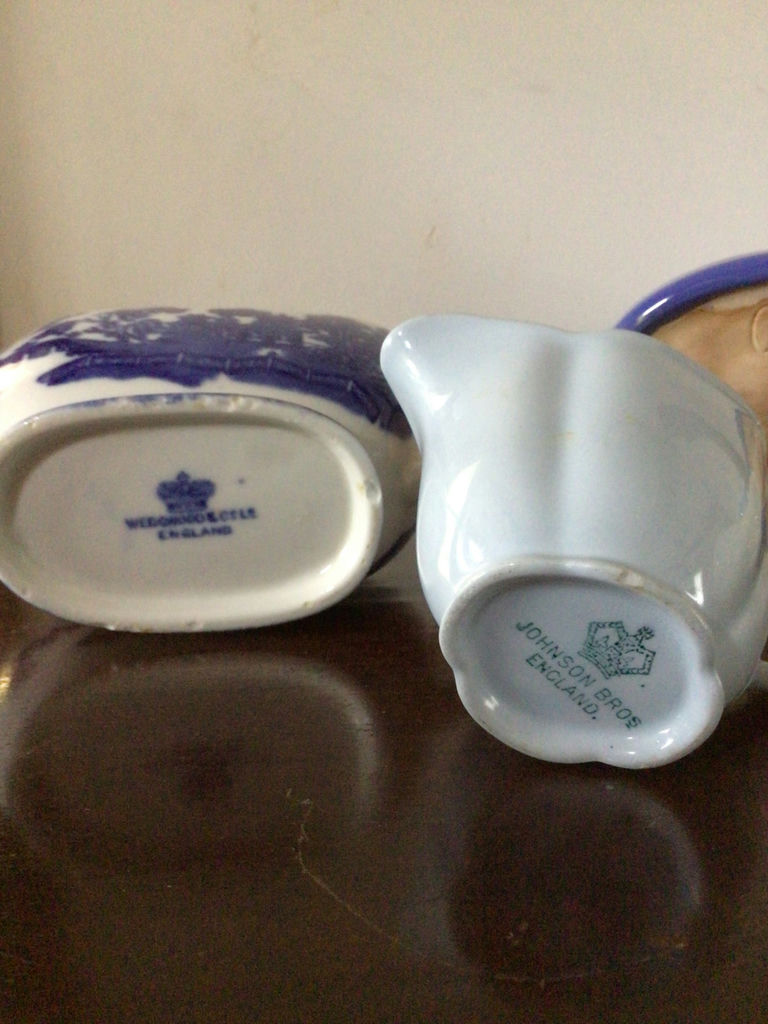 Assorted ceramic teaware: pitcher, mugs and creamers - image 2 of 5