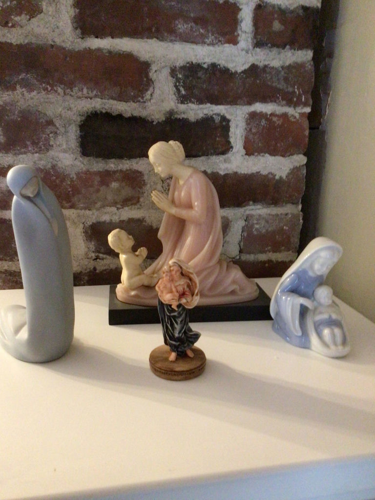 Assorted decorative figurines and sculptures - image 2 of 5