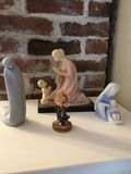 Assorted decorative figurines and sculptures - thumbnail 2 of 5