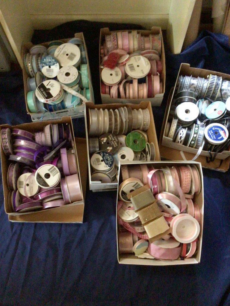 Assorted ribbons in boxes - image 1 of 3