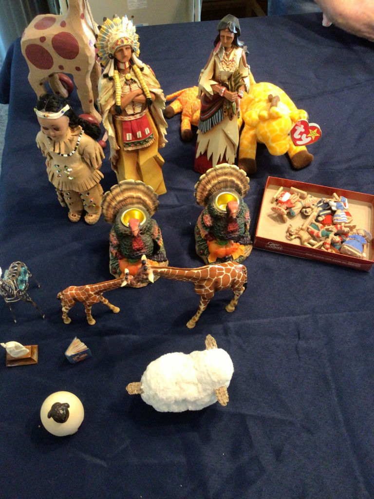 Assorted decorative figurines and animals - image 1 of 5