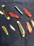 Assorted Folding Pocket Knives - thumbnail 3 of 4