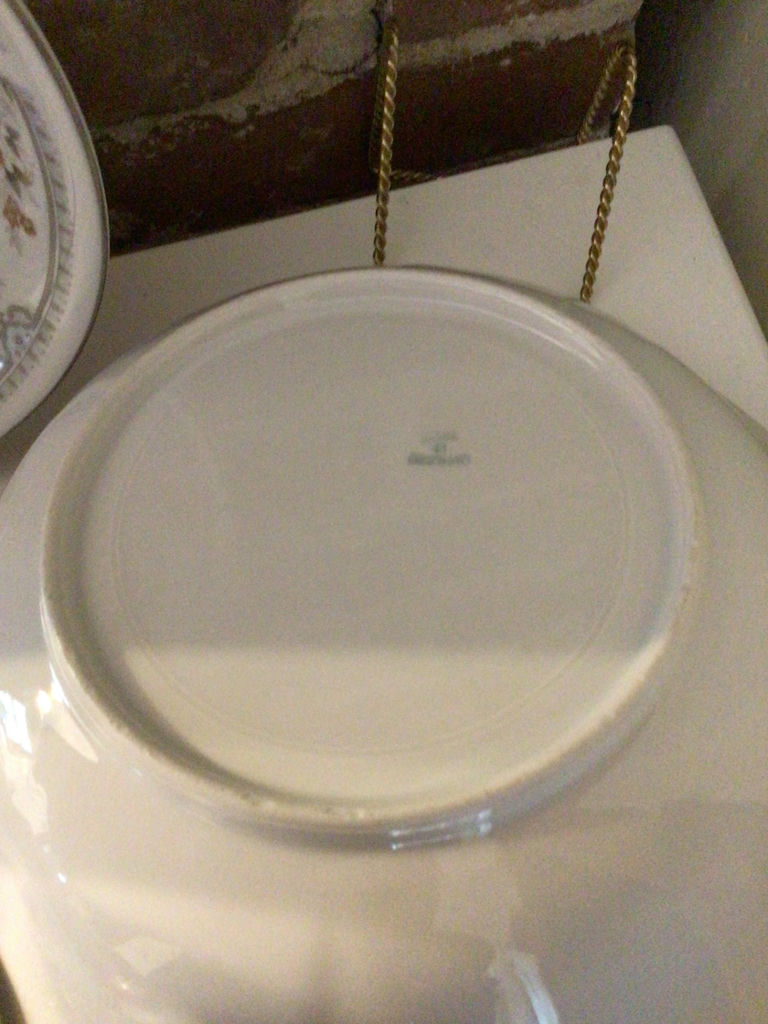 Floral porcelain bowls and plates set - image 5 of 5