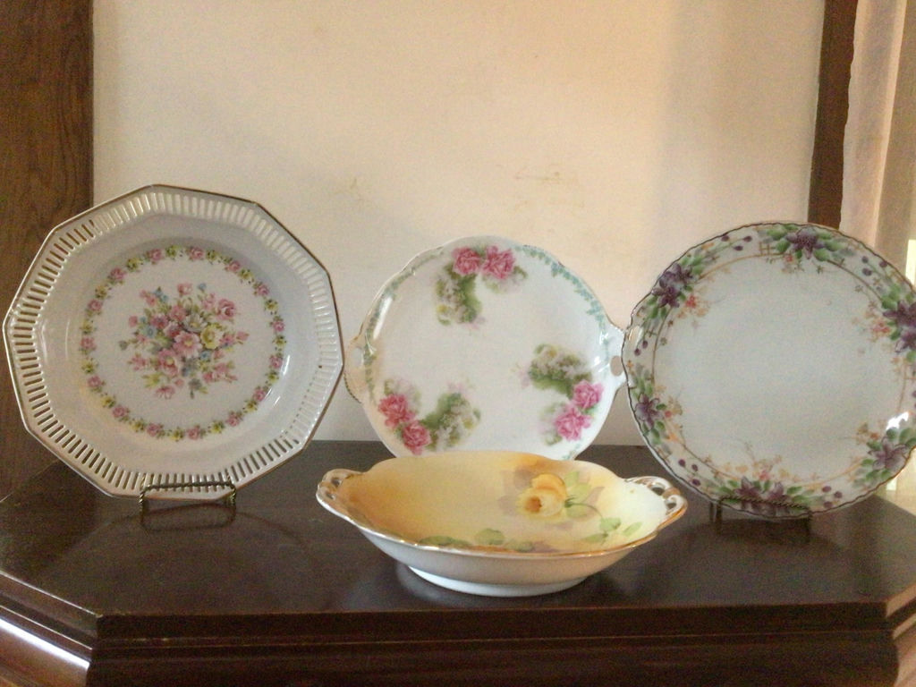 Floral porcelain dinnerware and serving dish - image 3 of 7