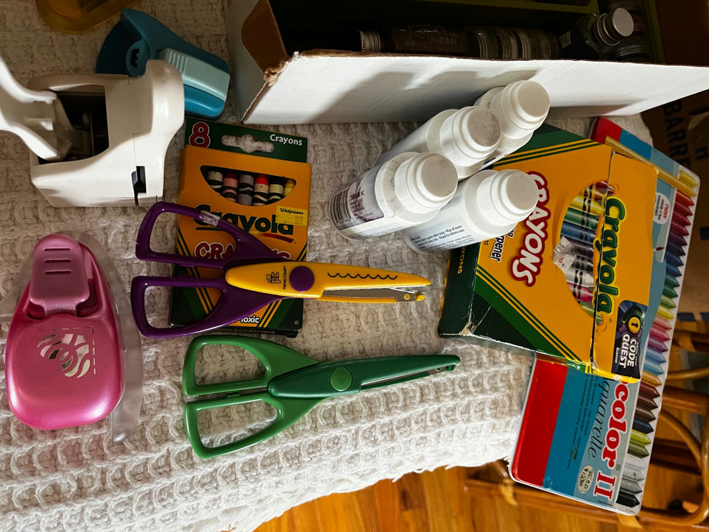 Arts and crafts supplies and tools - image 2 of 2