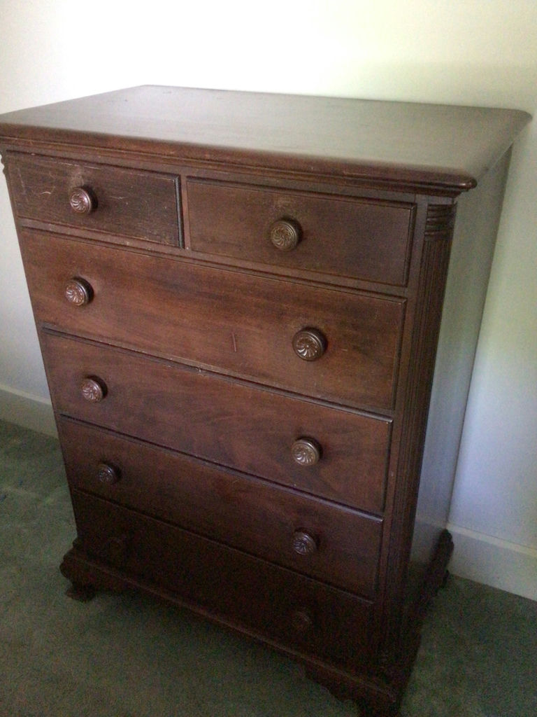 Dark wooden chest of drawers - image 2 of 2