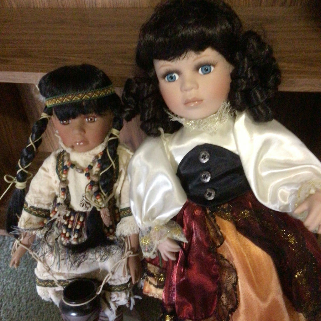 antique dolls - image 2 of 5