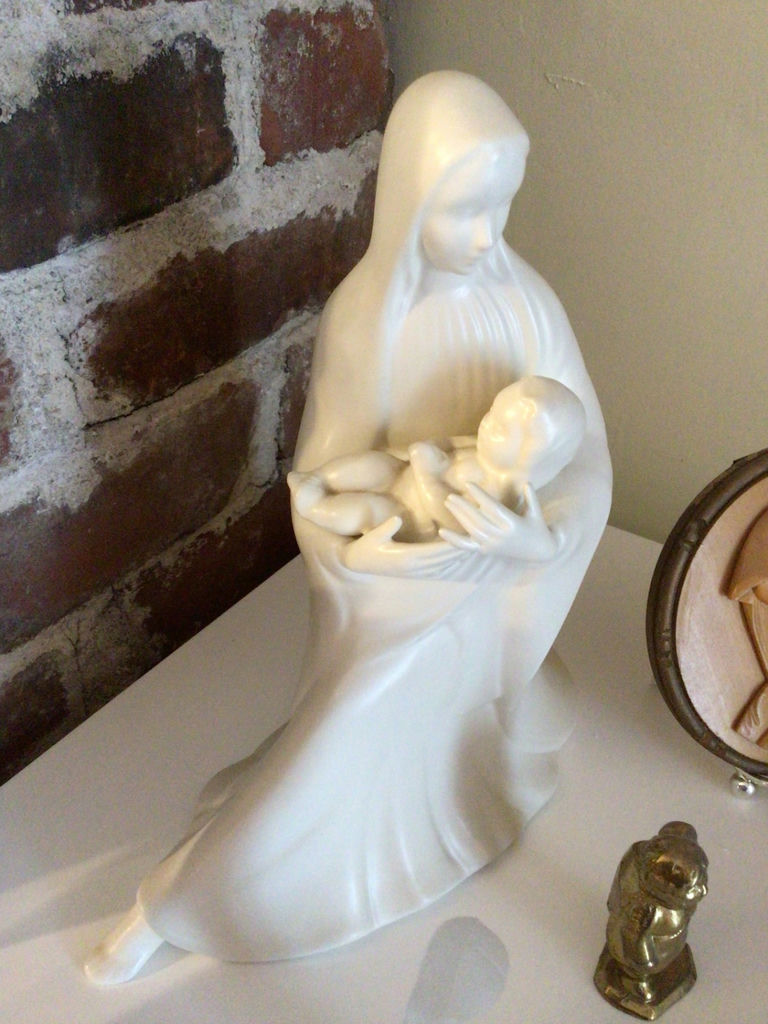Madonna and Child statue with small figurines and Italian round relief plaque - image 3 of 4