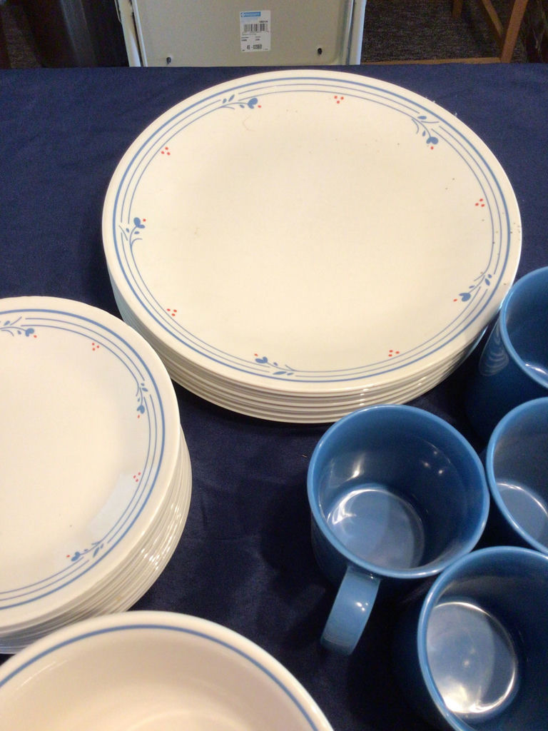 Corelli Blue Mugs and White Plates with Blue Trim - image 4 of 4