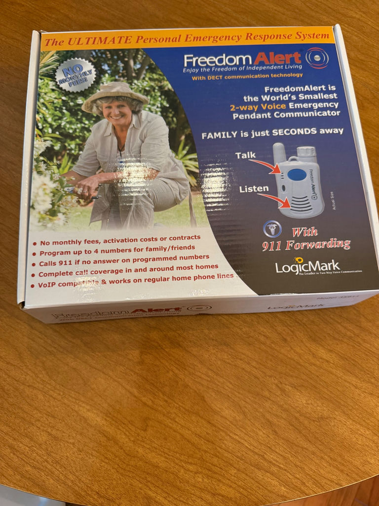 LogicMark Freedom Alert Personal Emergency Response System - image 1 of 2