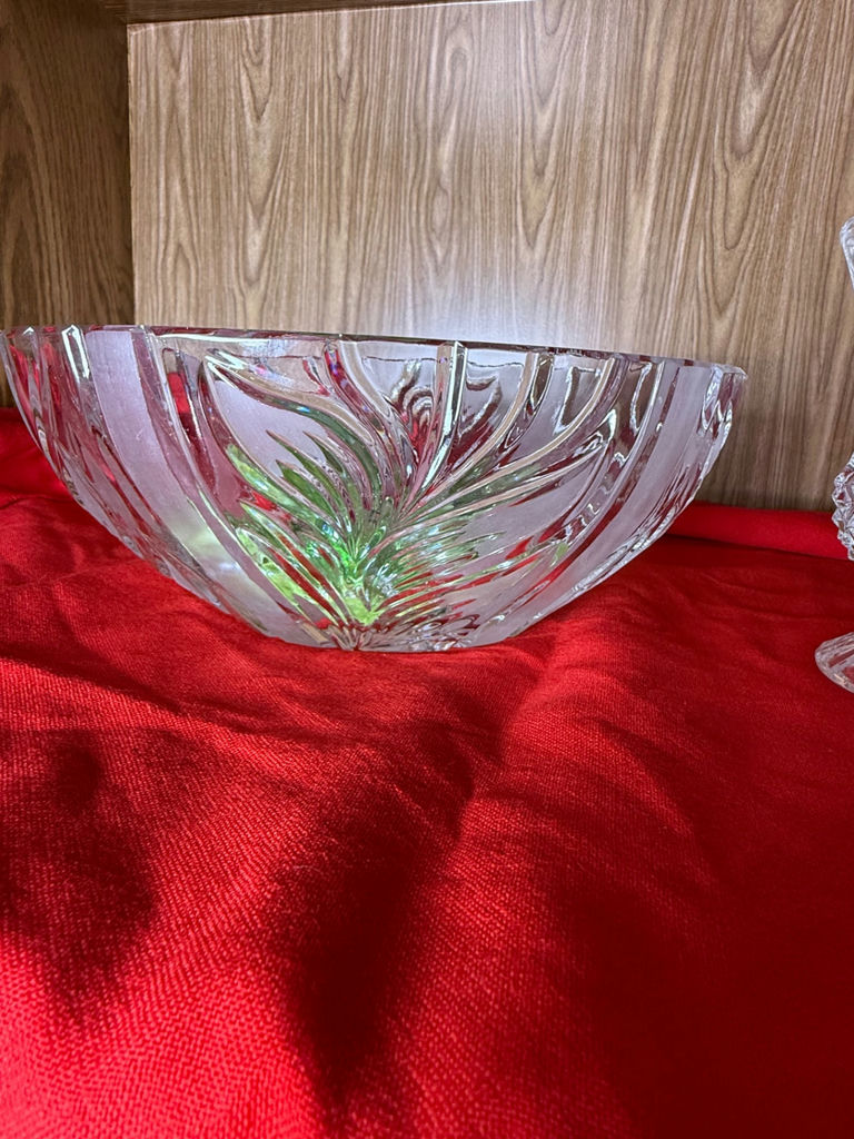 Clear Glass Decorative Bowl and Pedestal Vase - image 3 of 4