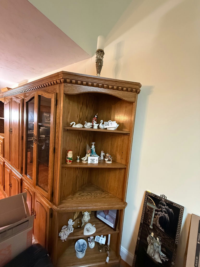 Large Oak Wall Unit Entertainment Center - image 2 of 4