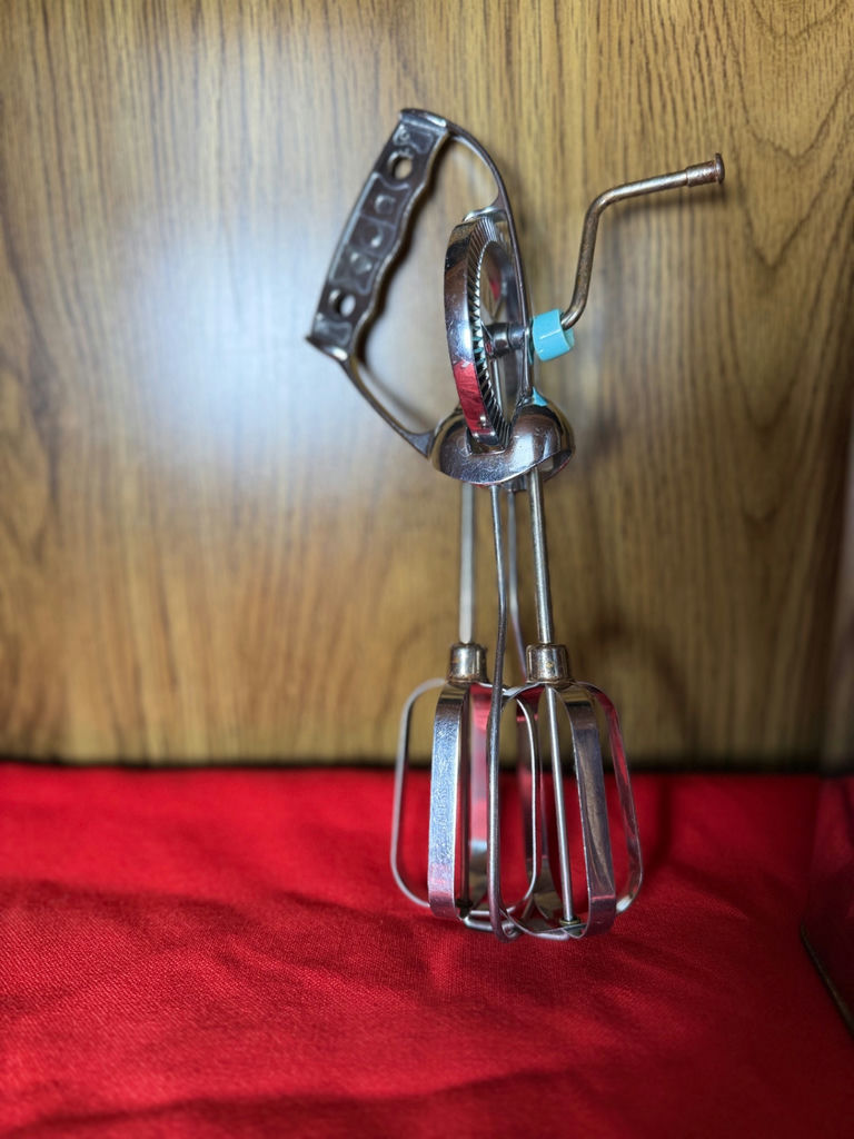 Metal Flour Canister and Hand Crank Egg Beater - image 2 of 3