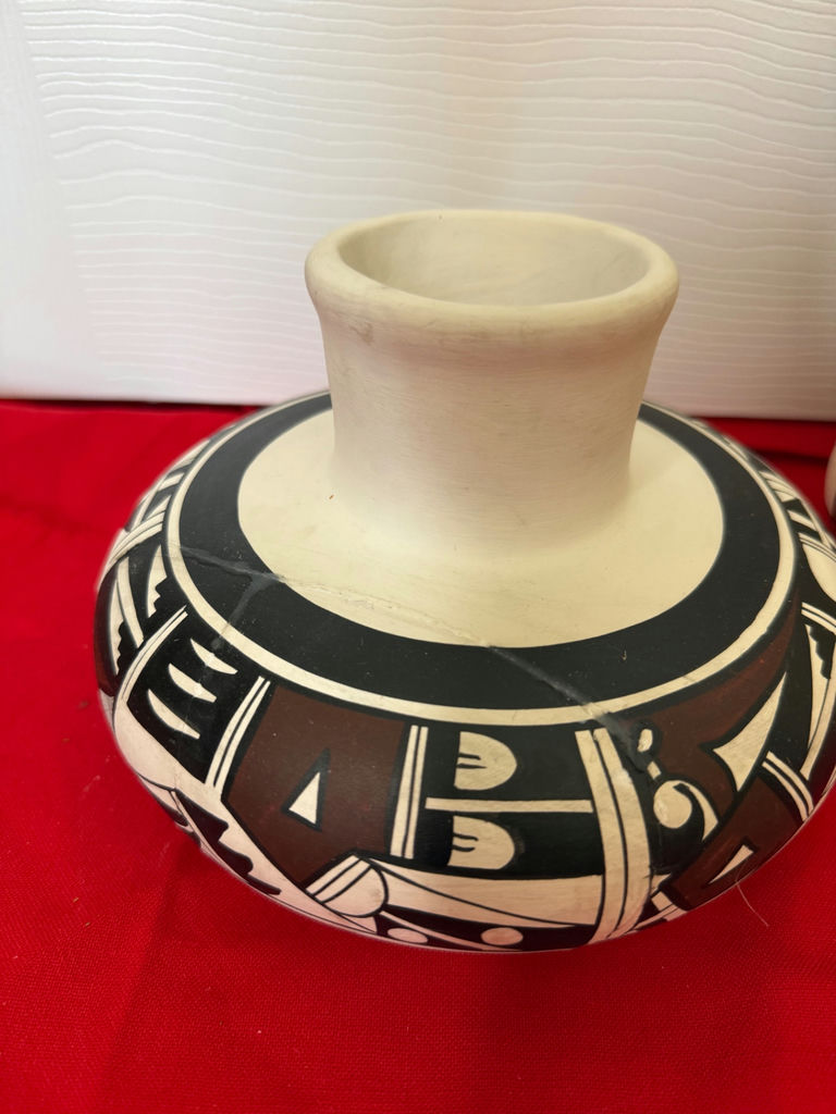 Two Southwestern Style Ceramic Pottery Vessels - image 3 of 6