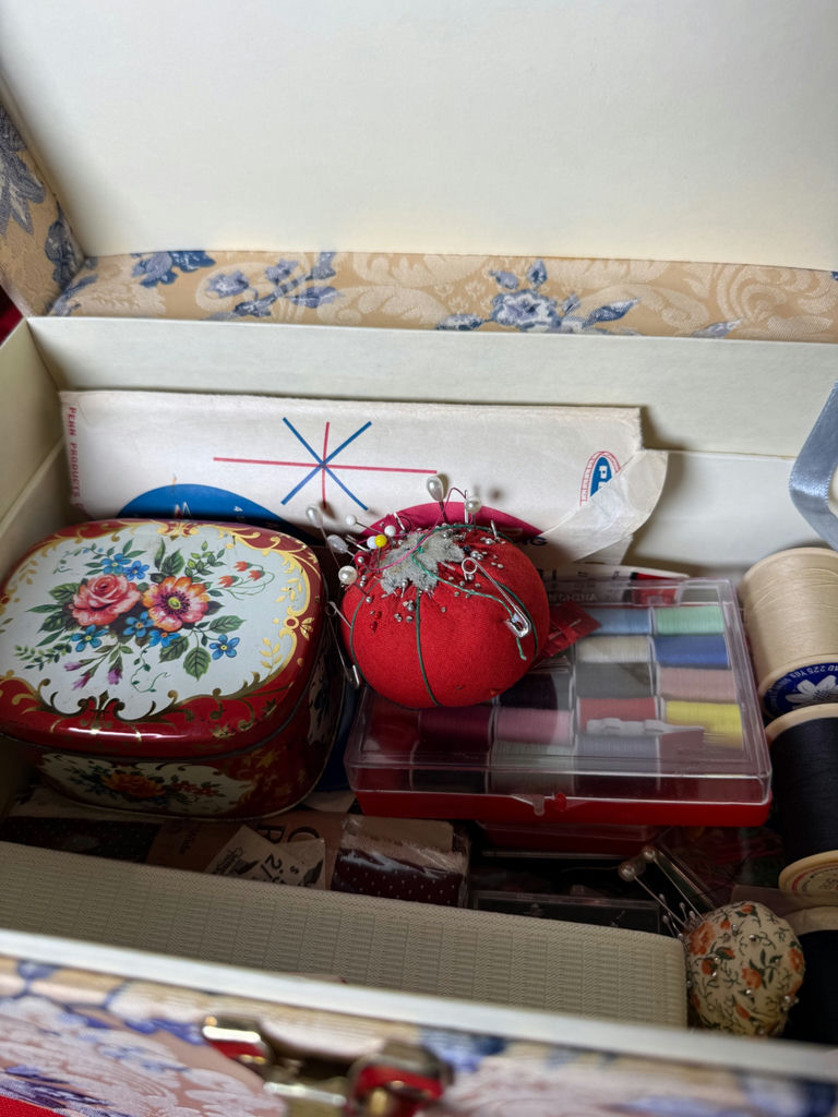 Floral Sewing Box with Sewing Supplies - image 3 of 4