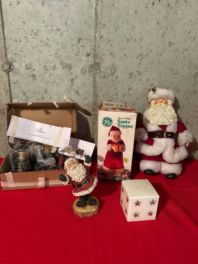Christmas Santa decorations and lights - image 2 of 5