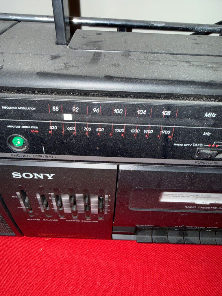 Sony boombox with cassette deck and dual speakers - image 1 of 4