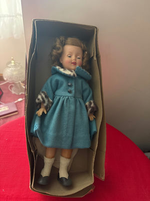 Shirley Temple Vintage fashion doll in blue coat in original packaging - Image 1 of 4