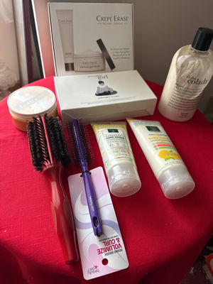 Assorted Beauty and Personal Care Products - Image 1 of 4